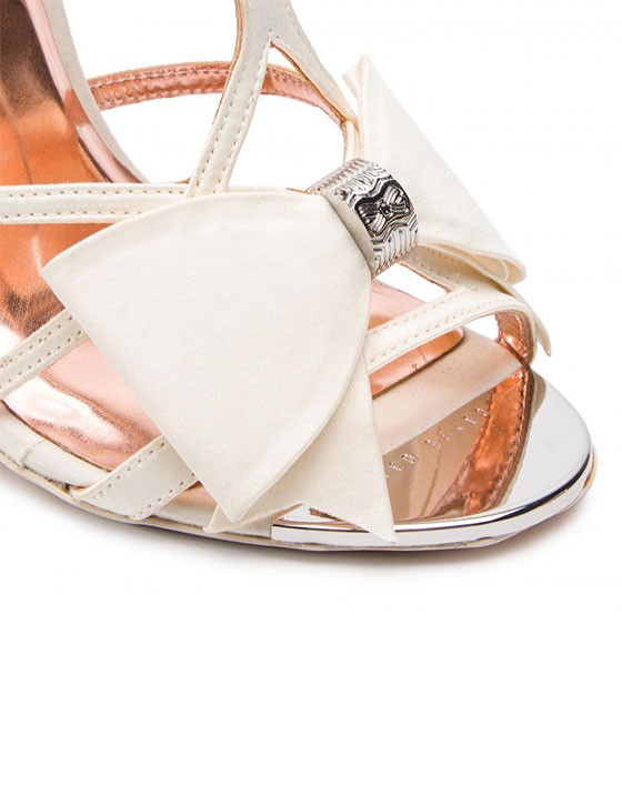 OFFER / ARAYIS Bow Detail Strap Sandals