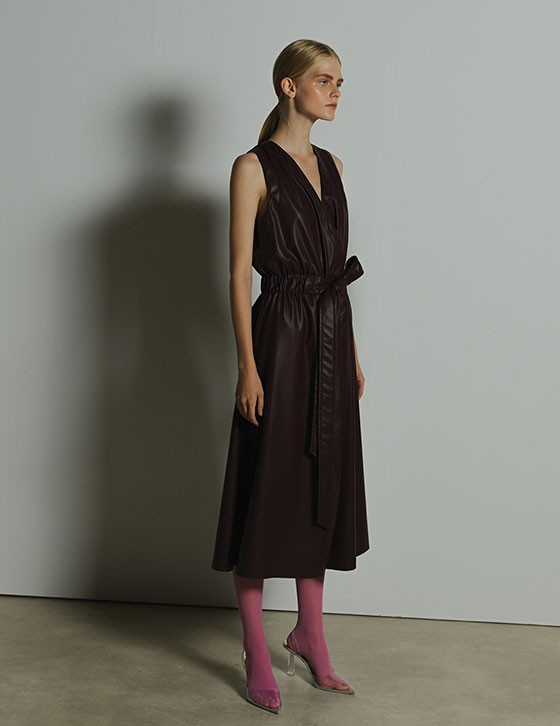 OFFER / W22M-130121 Midi Eco Leather Wrap Φόρεμα